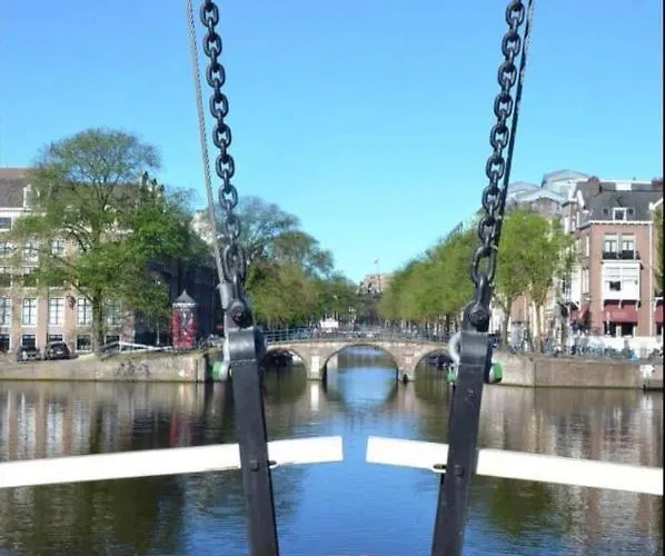 B&B Diemerplein